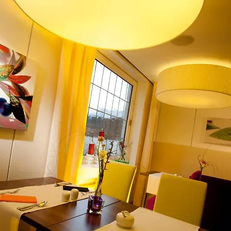 Avital Hotel