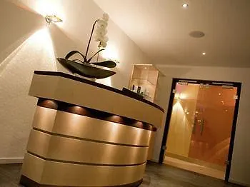 Avital Hotel